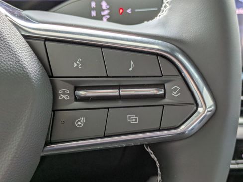 New 2026 Chevrolet Equinox EV LT image 15