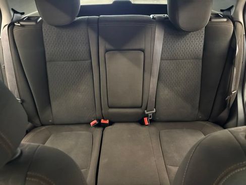 Used 2018 Chevrolet Trax LS AWD/4WD image 27