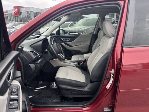 Used 2020 Subaru Forester Premium image 18