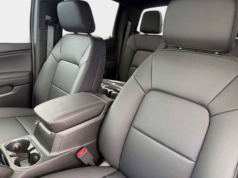 New 2026 GMC Canyon Elevation w/ Convenience Package RWD image 20