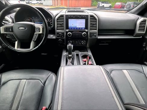 Used 2018 Ford F150 Platinum w/ Equipment Group 701A Luxury AWD/4WD image 16