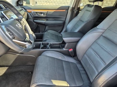 Used 2019 Honda CR-V Touring image 26