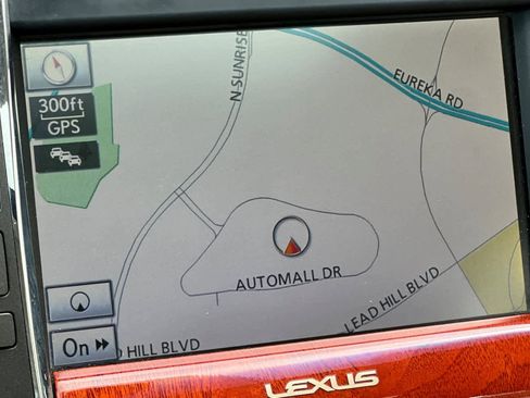 Used 2010 Lexus ES 350 image 20