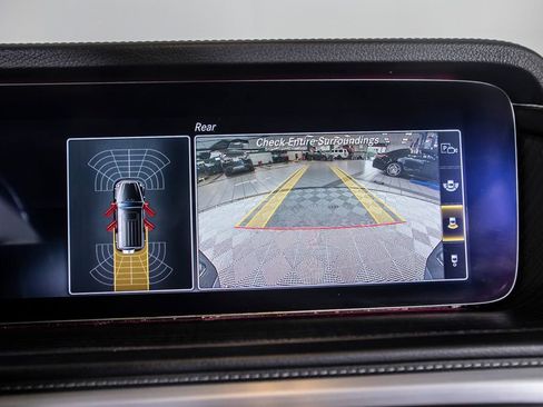 Used 2020 Mercedes-Benz G 550 w/ Exclusive Interior Package image 38