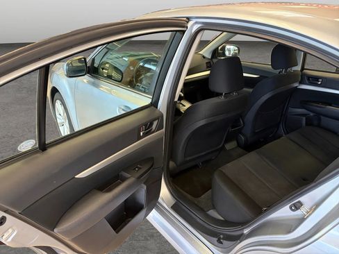 Used 2013 Subaru Legacy 2.5i Premium w/ All-Weather Pkg image 12