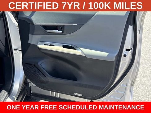 Used 2021 Toyota Venza Limited w/ Advanced Technology Package AWD/4WD image 8