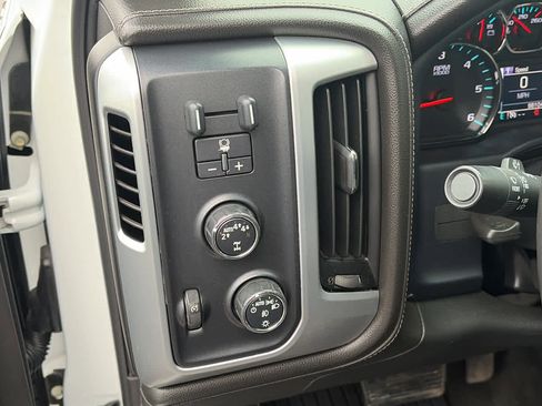 Used 2017 GMC Sierra 1500 SLT w/ SLT Premium Package image 10