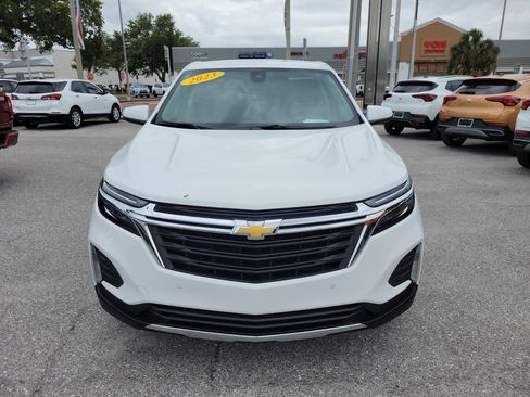 Certified 2023 Chevrolet Equinox LT FWD image 2