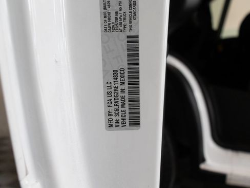 Used 2024 RAM ProMaster 2500 w/ Upfitter's Prep Package FWD image 30