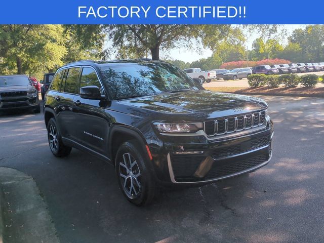 Used 2026 Jeep Grand Cherokee Limited AWD/4WD image 7