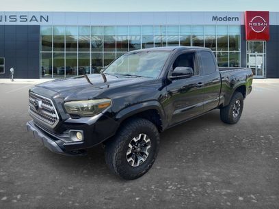 Used 2017 Toyota Tacoma SR5