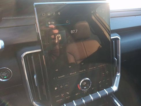 New 2026 GMC Acadia Elevation w/ Elevation Premium Package FWD image 13