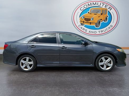 Used 2012 Toyota Camry SE image 7