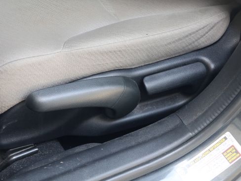 Used 2013 Honda Civic HF image 30