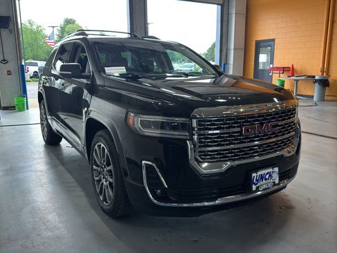 Used 2023 GMC Acadia Denali w/ Black Diamond Edition AWD/4WD image 7