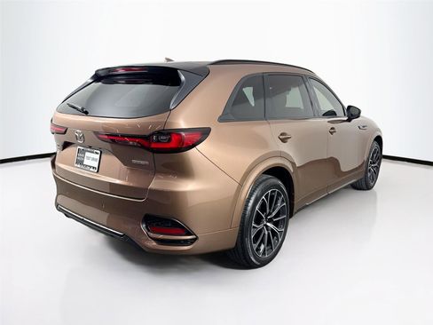 Certified 2025 MAZDA CX-70 3.3 Turbo S w/ Premium Package image 12