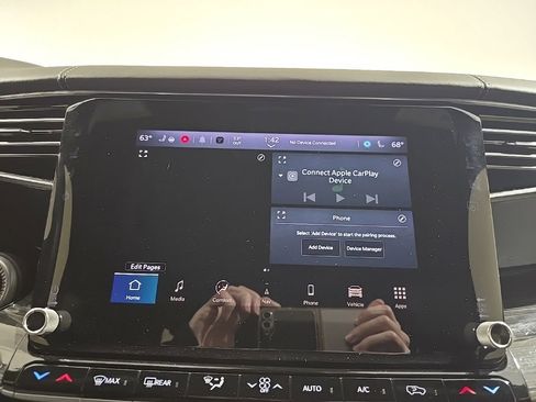 Used 2022 Jeep Wagoneer Series III w/ Premium Group I image 14