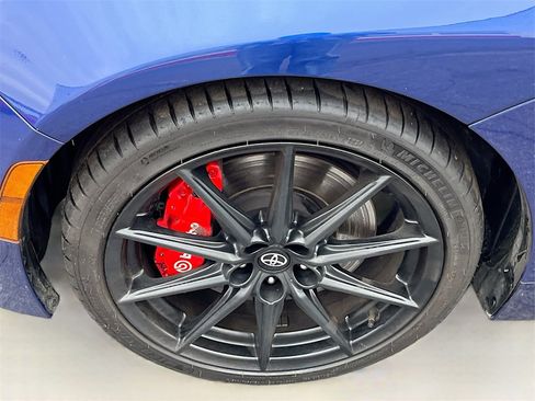 Used 2024 Toyota GR86 Premium image 30