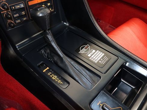 Used 1992 Chevrolet Corvette Coupe image 18