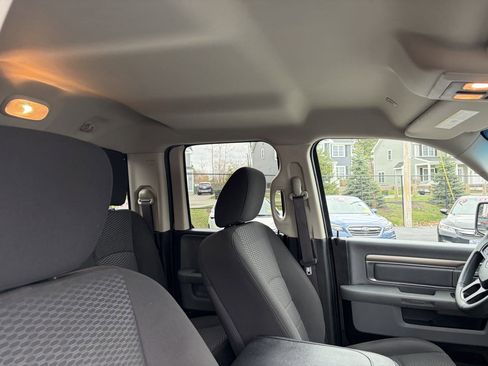 Used 2020 RAM 1500 Classic Warlock AWD/4WD image 28