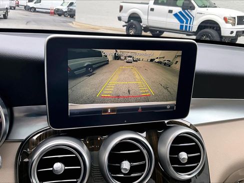 Used 2017 Mercedes-Benz GLC 300 image 25