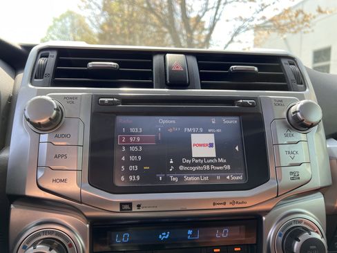 Used 2017 Toyota 4Runner Limited image 24