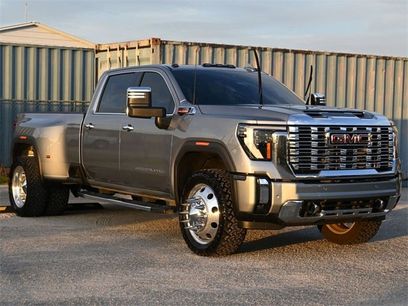 Used 2025 GMC Sierra 3500 Denali w/ Denali Reserve Package