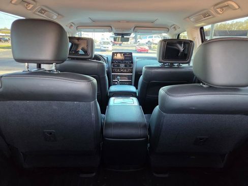 Used 2023 Nissan Armada Platinum w/ Captain's Chairs Package image 10