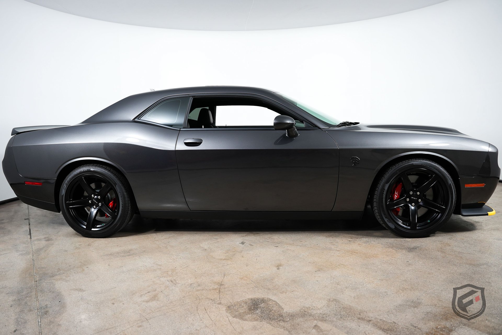 Used 2022 Dodge Challenger SRT Hellcat w/ Plus Package RWD image 2