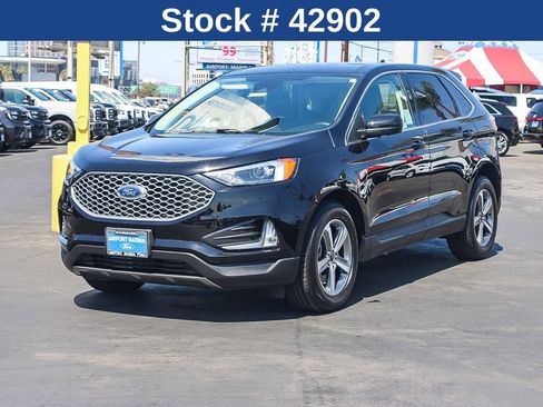 Certified 2023 Ford Edge SEL w/ Convenience Package AWD/4WD image 4