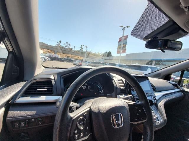 Used 2018 Honda Odyssey EX image 10