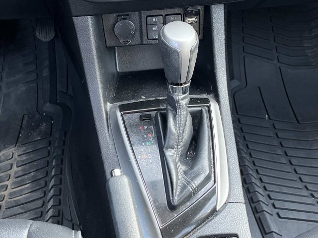 Used 2016 Toyota Corolla S Premium FWD image 14