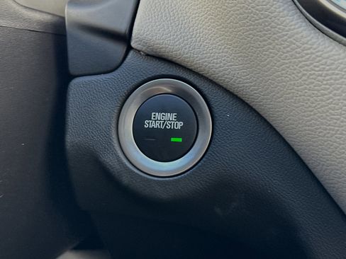 New 2024 Chevrolet Equinox LS w/ LS Convenience Package image 19