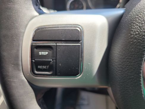 Used 2017 Jeep Compass High Altitude AWD/4WD image 22