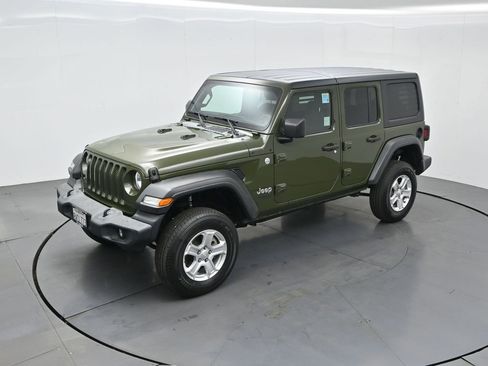 Used 2021 Jeep Wrangler Unlimited Sport image 50