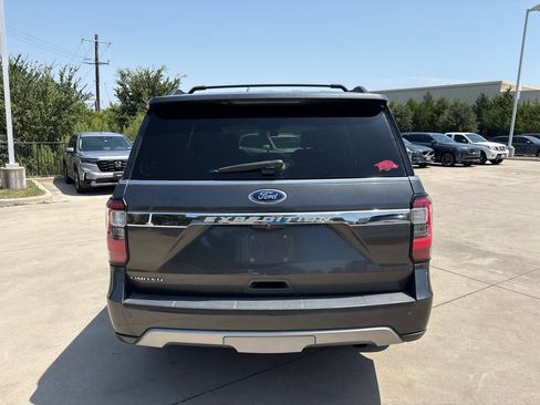 Used 2018 Ford Expedition Limited w/ Equipment Group 302A RWD image 6