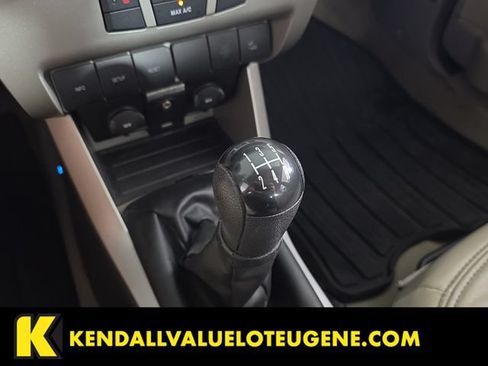 Used 2009 Ford Focus SEL FWD image 15