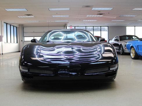 Used 2002 Chevrolet Corvette Z06 w/ Memory Pkg image 17