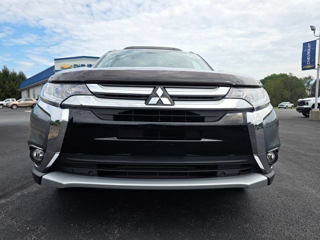 Used 2016 Mitsubishi Outlander GT AWD/4WD image 7