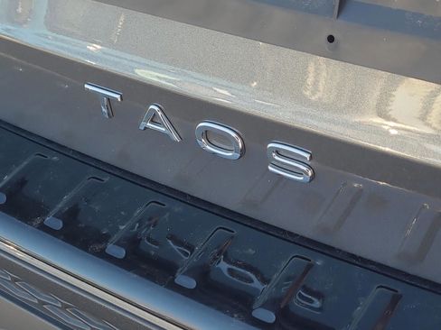 Used 2024 Volkswagen Taos S image 28