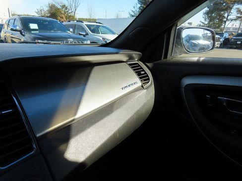 Used 2015 Ford Taurus SEL w/ Equipment Group 201A image 20