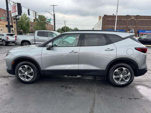 Used 2024 Chevrolet Blazer LT FWD image 8