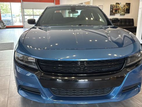 Used 2022 Dodge Charger SXT w/ Blacktop Package RWD image 5