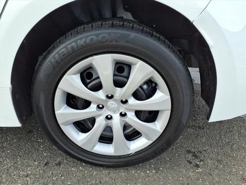 Used 2026 Toyota Corolla LE FWD image 16