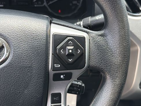 Used 2019 Toyota Tundra SR5 w/ SR5 Upgrade Package AWD/4WD image 20