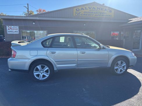 Used 2005 Subaru Outback 3.0R image 4
