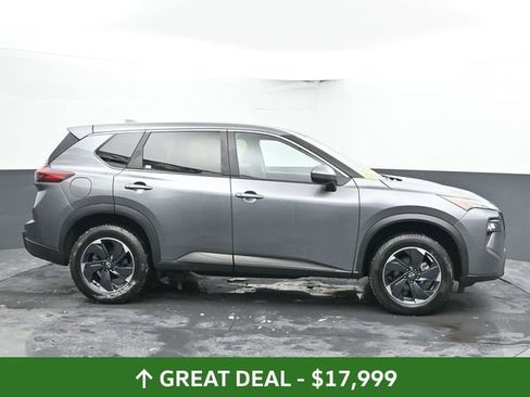 Used 2024 Nissan Rogue SV image 13