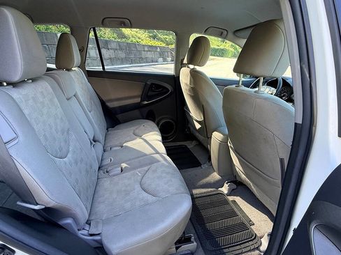 Used 2012 Toyota RAV4 4WD w/ Value Pkg image 20