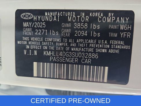 Certified 2025 Hyundai Elantra SE FWD image 35