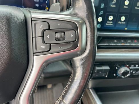 Used 2022 Chevrolet Silverado 1500 LT Trail Boss w/ Convenience Package II AWD/4WD image 19